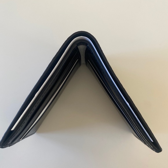 NWT Billfold Wallet Signature Varsity Stripe 3004 - Picture 7 of 9